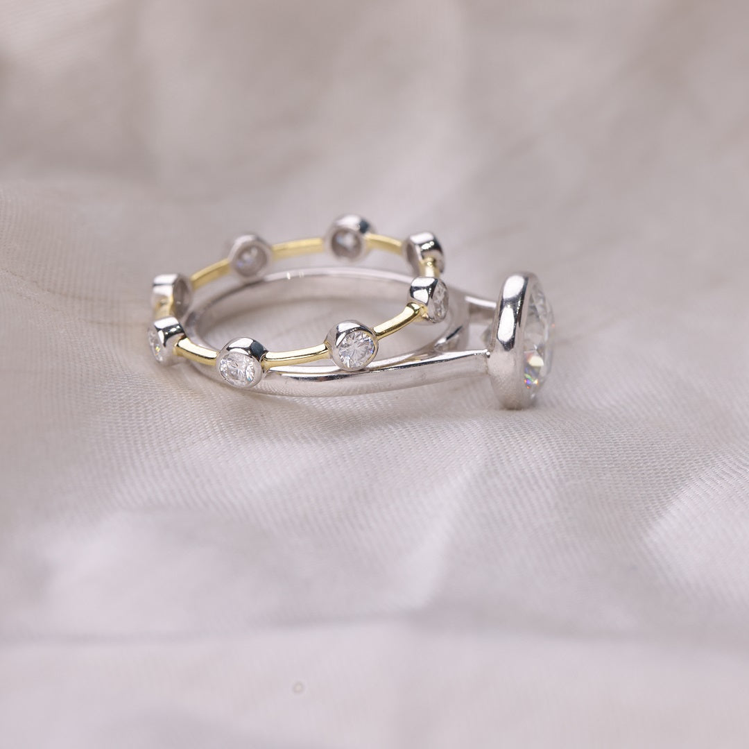 Solitaire Round Cut Bezel Set Bridal Set Ring