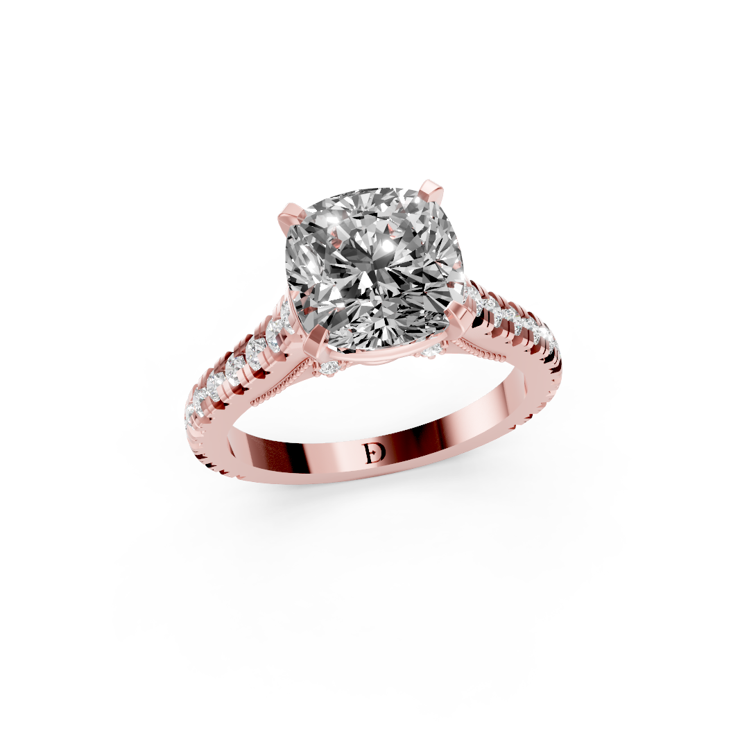 Cushion Diamond Graduation Set Engagement Ring