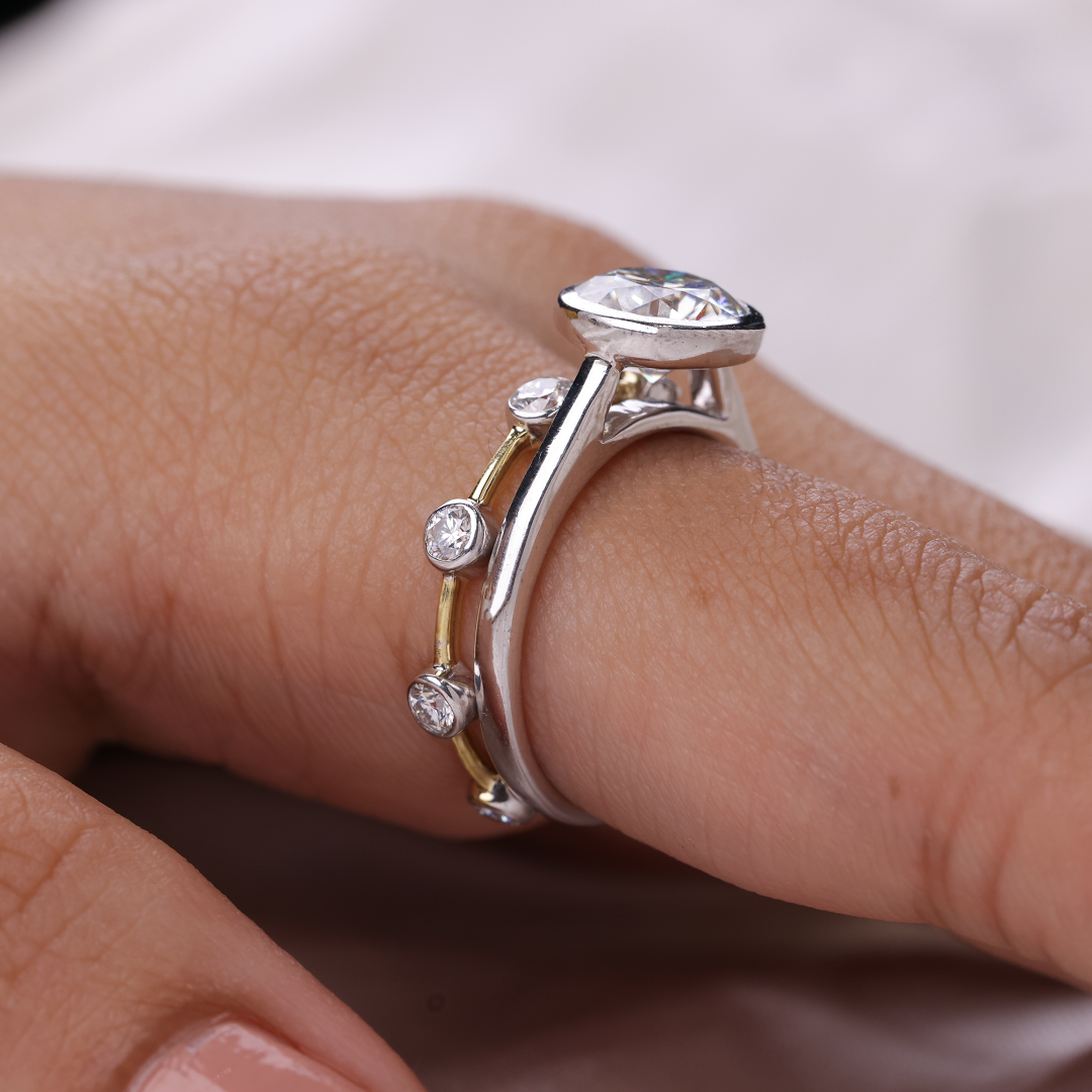 Solitaire Round Cut Bezel Set Bridal Set Ring
