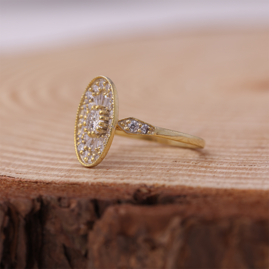 Oval Shape Round Cut Diamond Ring