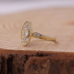 Oval Shape Round Cut Diamond Ring