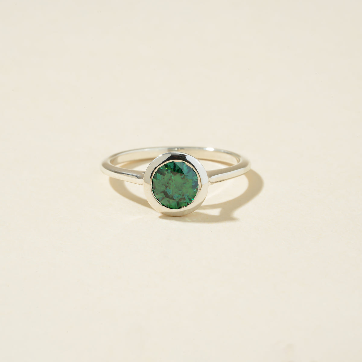 Green Round Cut Bezel Set Ring